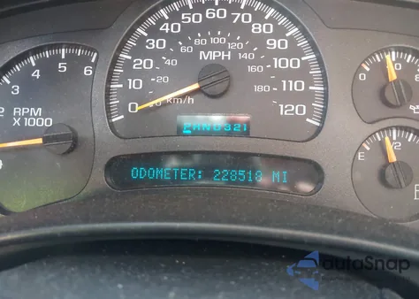 2004 GMC Yukon Slt z USA, uszkodzony, nr VIN 1GKEC13ZX4R320722